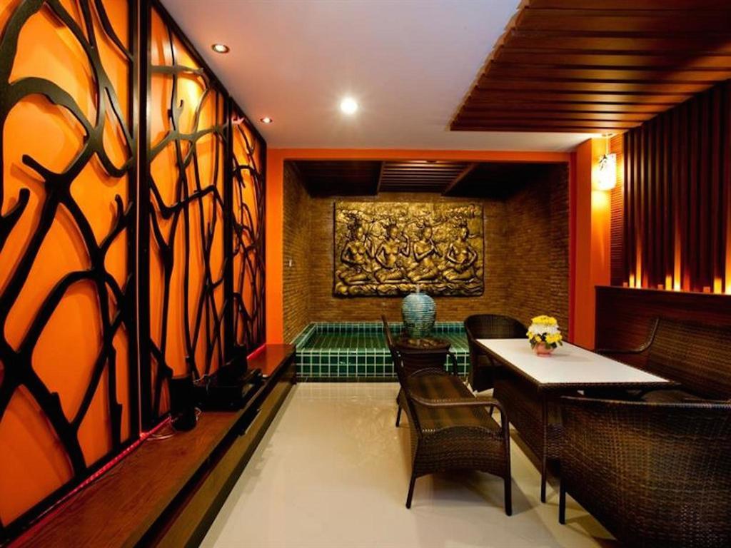 Phuket Deva Suites Patong מראה חיצוני תמונה