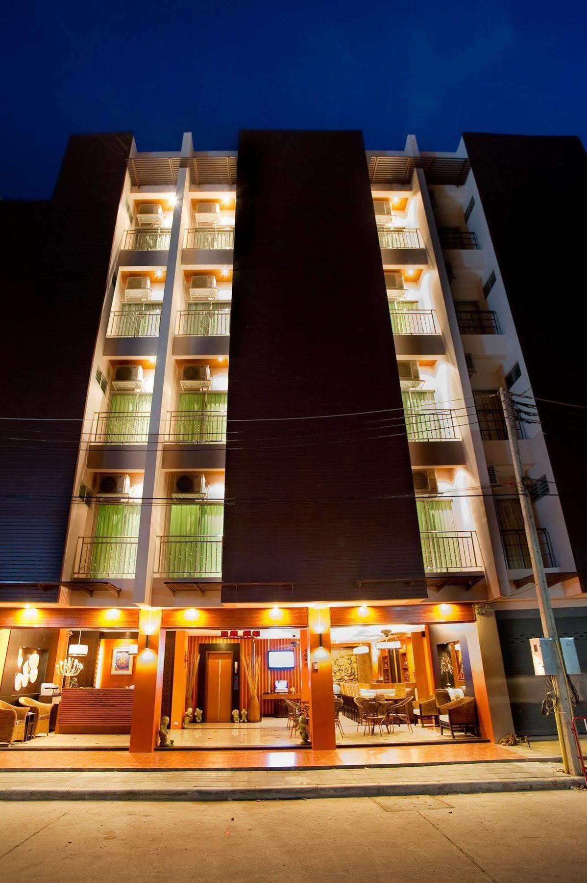 Phuket Deva Suites Patong מראה חיצוני תמונה